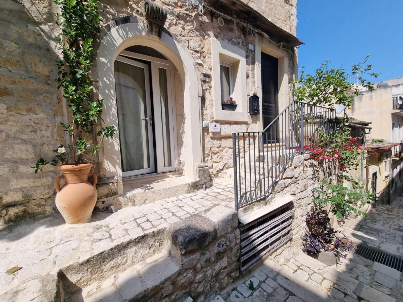 Dama Apartment Scicli Exterior photo